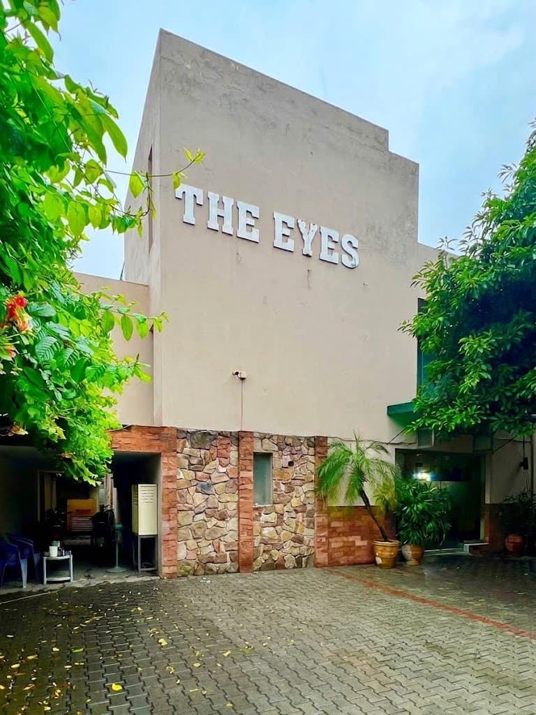 The Eyes Eye Hospital building - 162-A Shah Jamal, Lahore